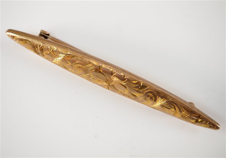 10k Yellow Gold bar pin (1 of 1)