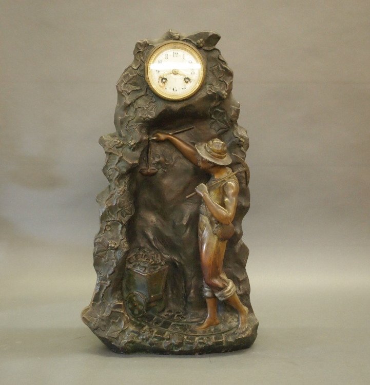 French figural clock (1 of 3)