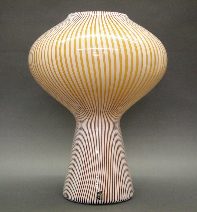 Vignelli/Venini Lamp: A Mid-Century "Fungo" Lamp Designed by Massimo Vignelli, Italian, 1931-2014, for Venini. Beautiful blown glass lamp with bulbous top and tapering base consists of a simple pattern of alternating butte