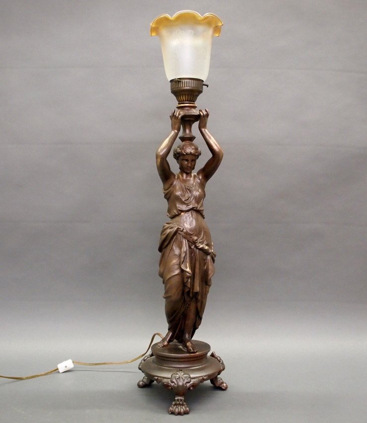 Figural table lamp (1 of 1)