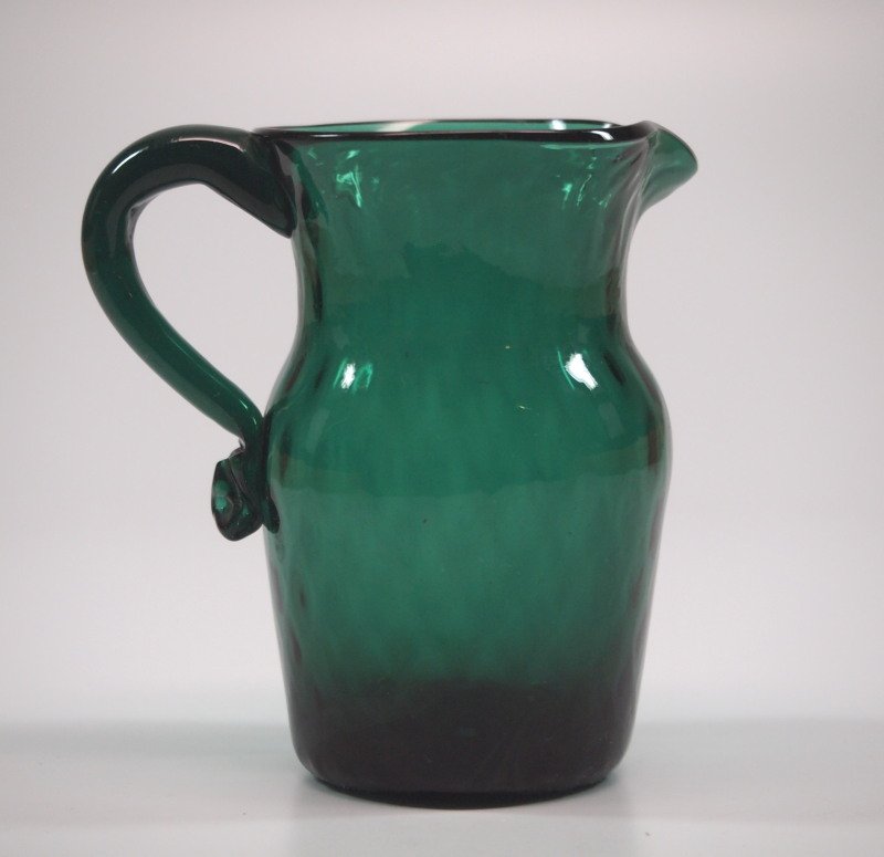 Pattern-molded creamer (1 of 3)