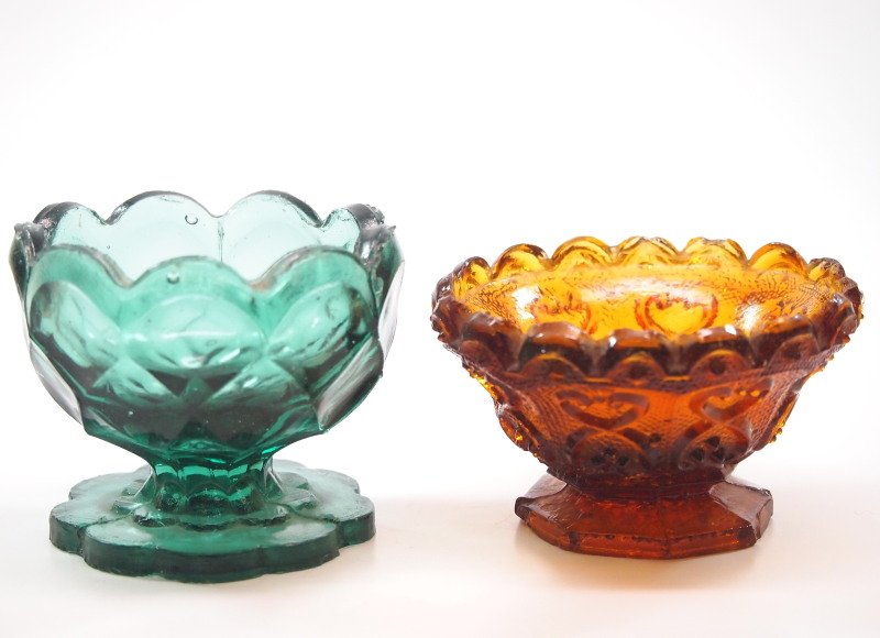 Pressed & lacy glass salt dishes, two (1 of 5)