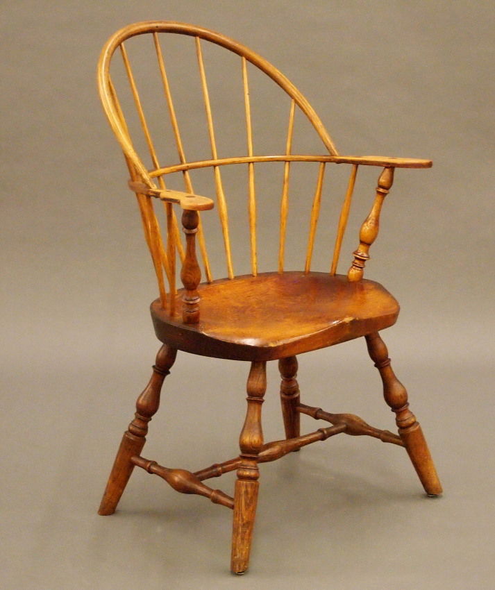 New England sack back Windsor armchair (1 of 4)