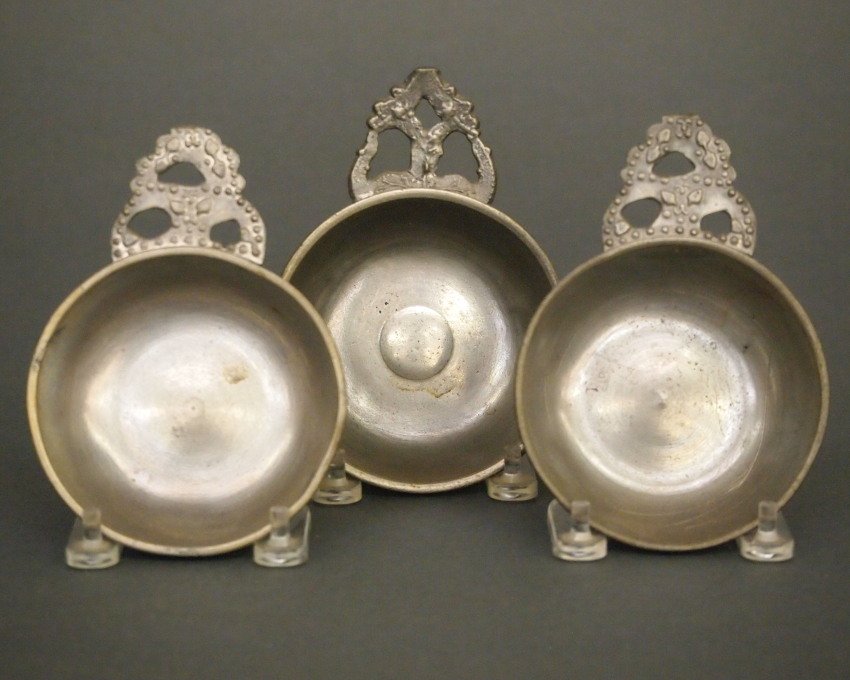 3 "Taster" Pewter porringers (1 of 1)