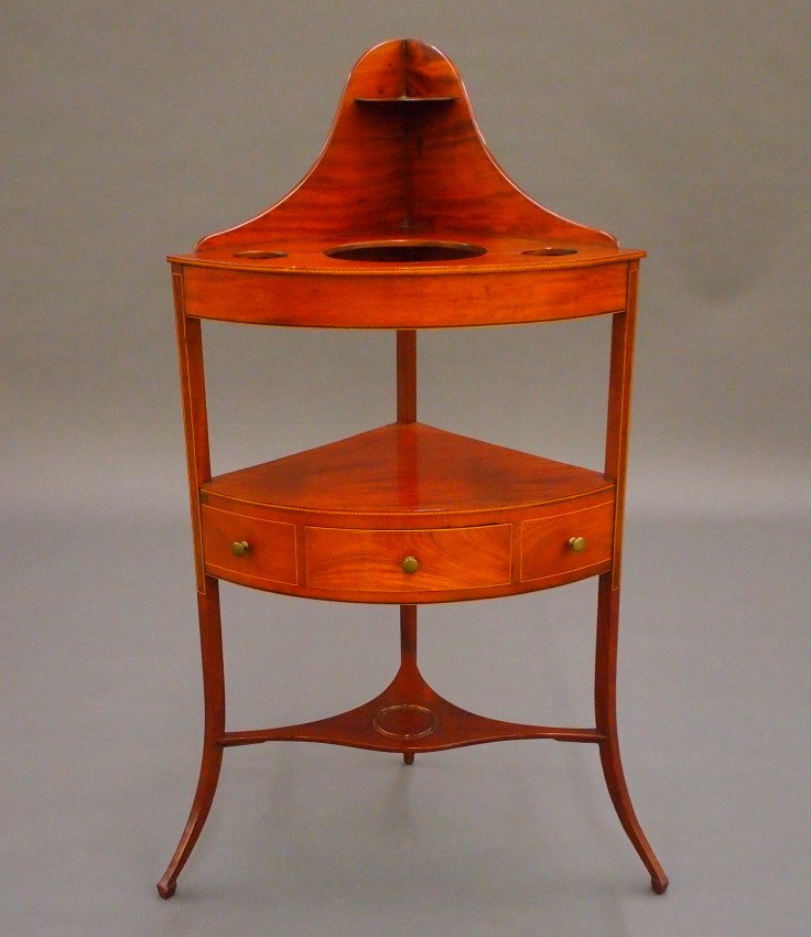 Federal corner basin stand (1 of 3)