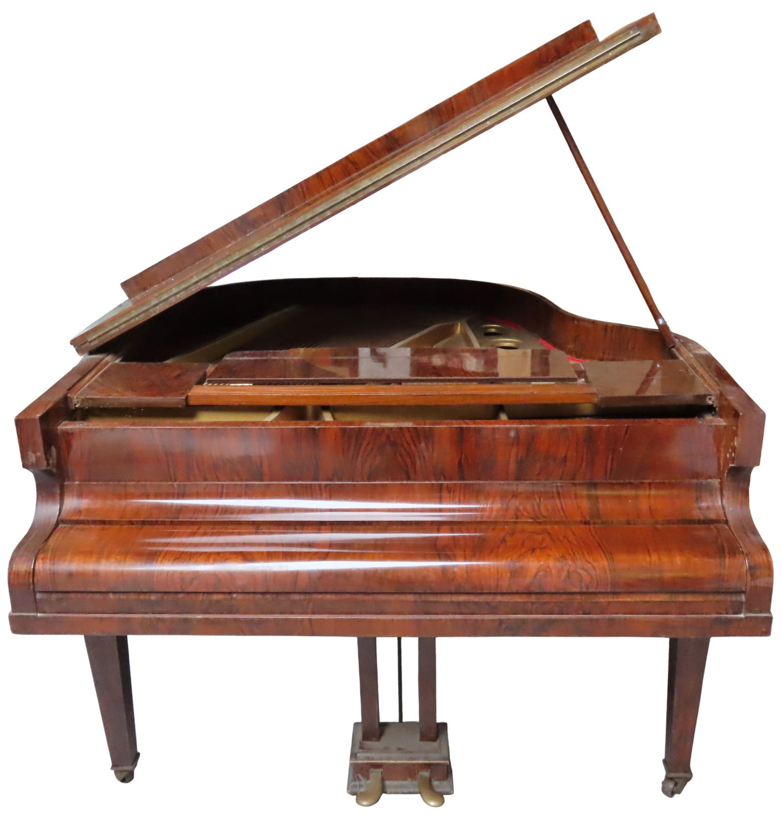 A REISLAN ROSEWOOD CASED BABY GRAND PIANO 98 cm x 134 x 122 cm Provenance: Contents of The Manor: A REISLAN ROSEWOOD CASED BABY GRAND PIANO 98 cm x 134 x 122 cm Provenance: Contents of The Manor House, Templecombe