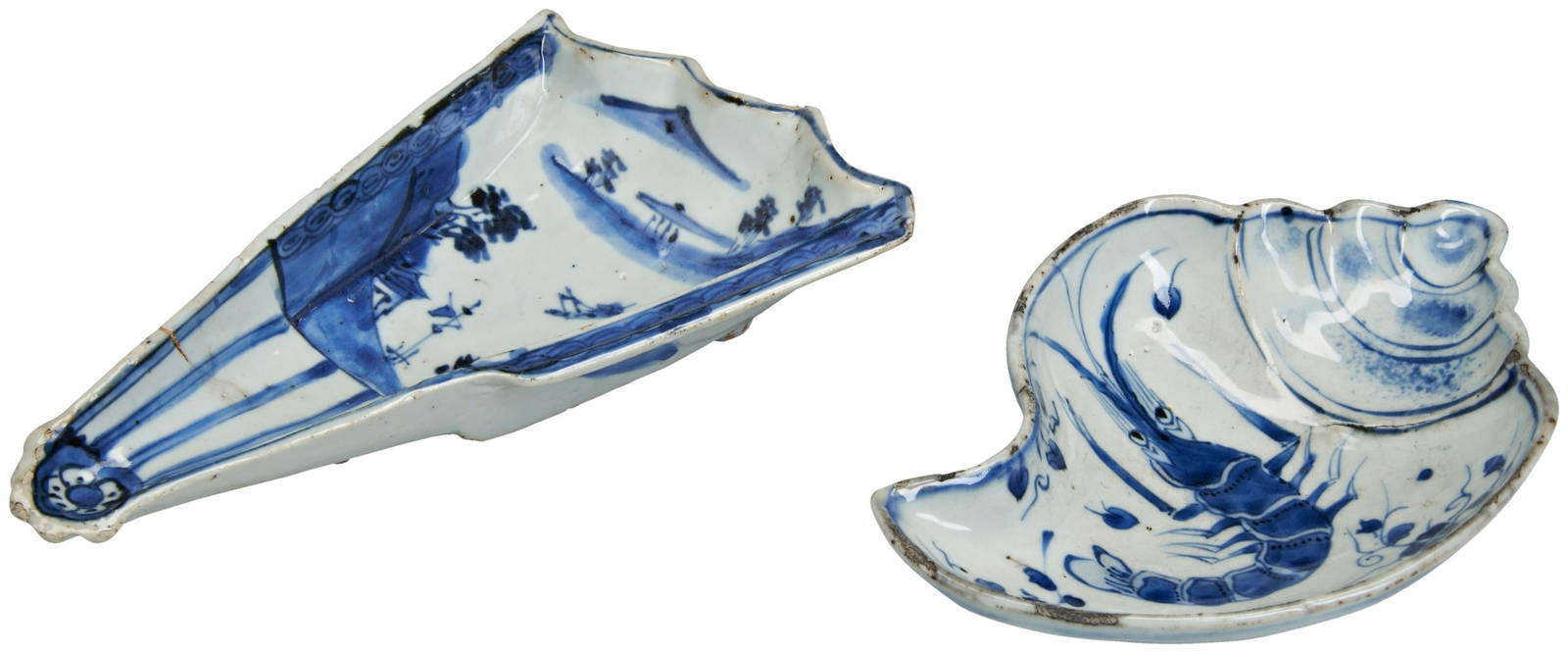 A VERY RARE BLUE AND WHITE KOSOMETSUKE SWEETMEAT DISH, (MUKOZUKE) TIANQI, (1621-1627) in the form of