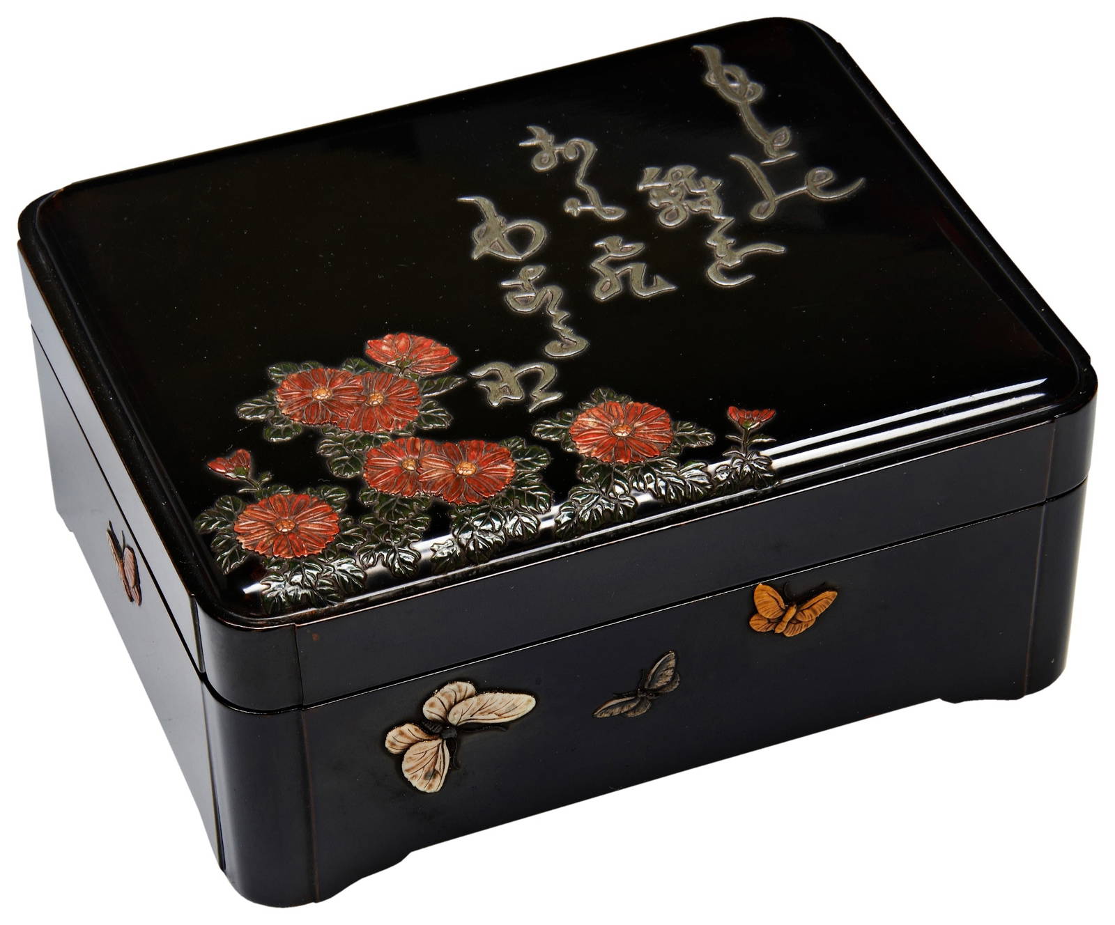 A JAPANESE INSCRIBED LACQUER BOX AND COVER IN THE RINPA STYLE MEIJI / TAISHO PERIOD, LATE 19TH /