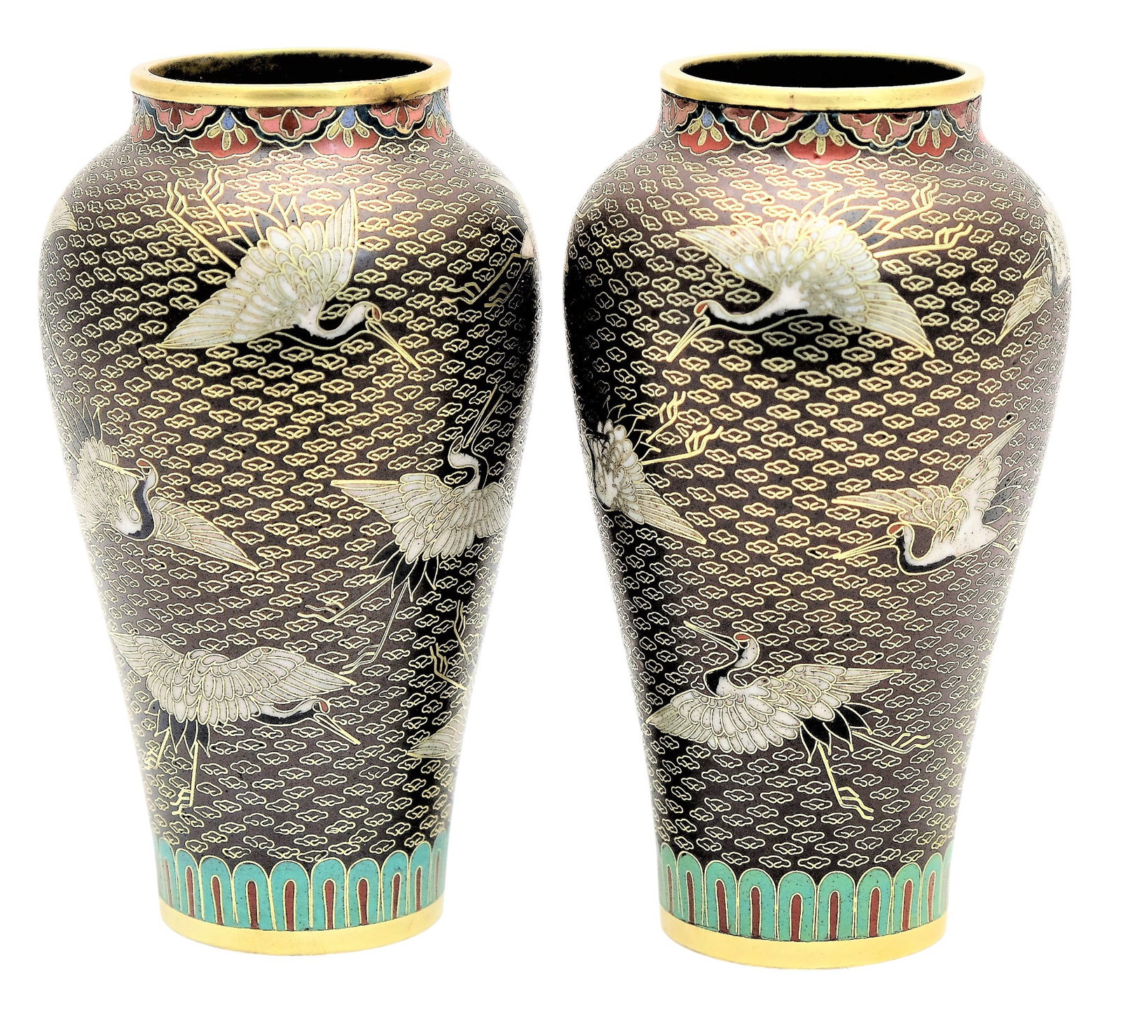 A RARE PAIR OF JAPANESE CLOISONNÉ VASES ATTRIBUTED TO NAMIKAWA YASUYUKI (1845-1927), MEIJI (1 of 8)